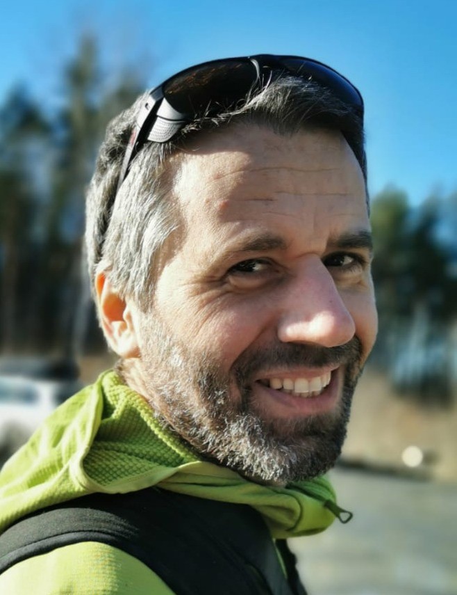 Portrait photo of Dragos Cocos