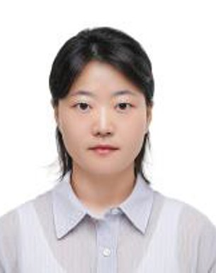 Portrait photo of Daun Ryu