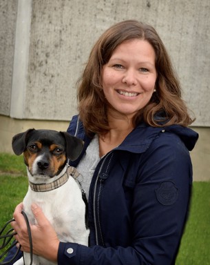 Portrait photo of Linda Andersson
