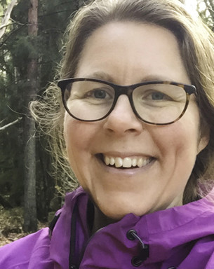 Portrait photo of Mari Kågström