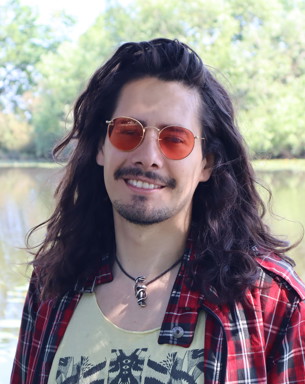 Portrait photo of Javier Vargas