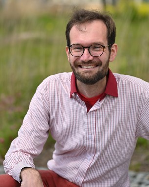 Portrait photo of Darwin Hickman