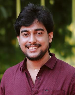 Portrait photo of Mahesh Kuniyil