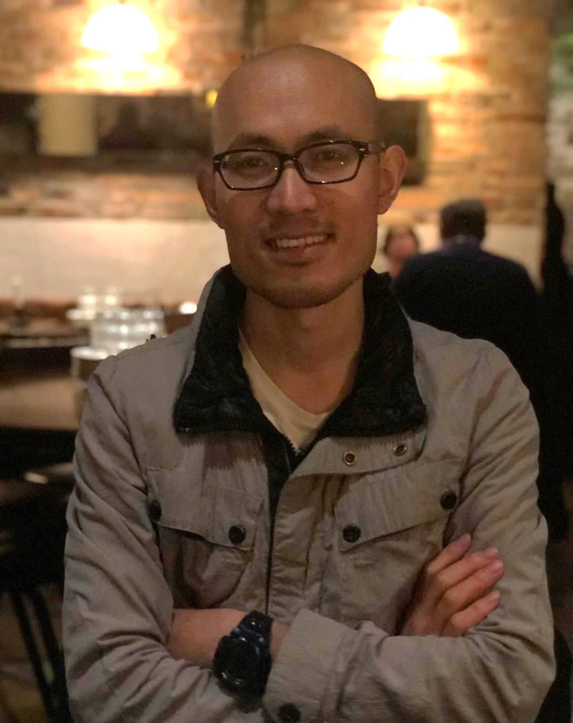 Portrait photo of Yong Zou
