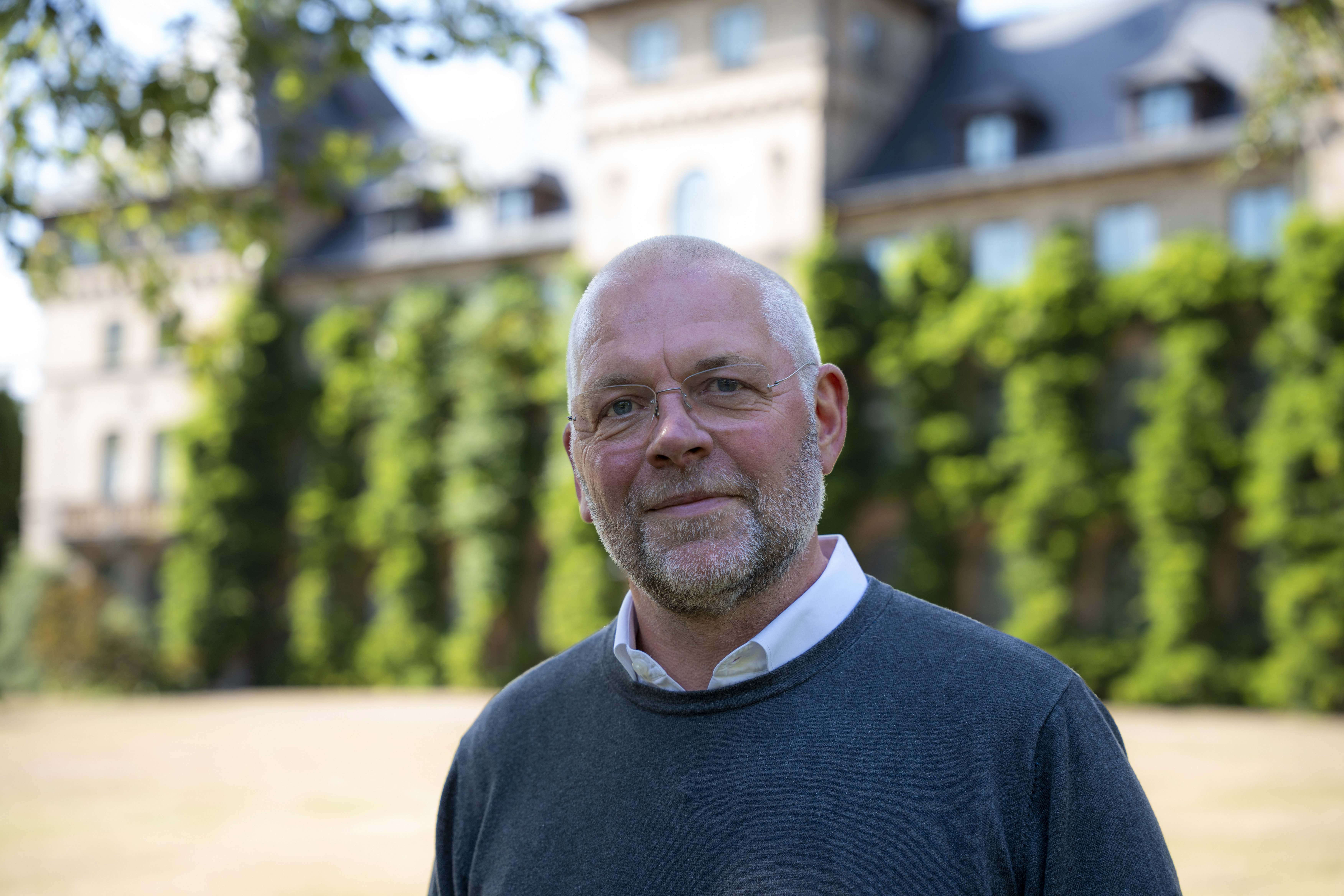 Portrait photo of Patrik Stolt