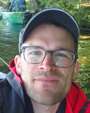 Portrait photo of Marcus Klaus