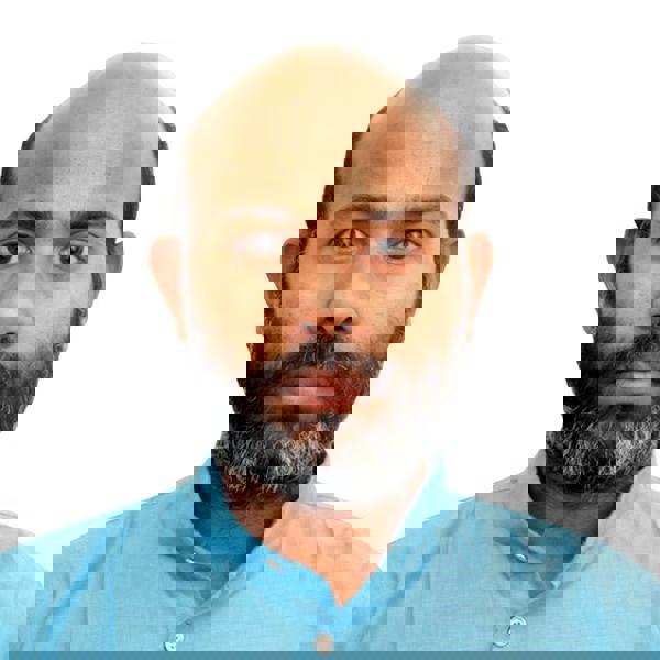 Portrait photo of Srinivas Akula