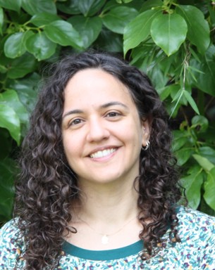 Portrait photo of Nadia Maaroufi