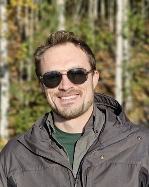 Portrait photo of Nolan James Rappa