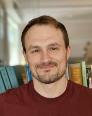 Portrait photo of Nolan James Rappa