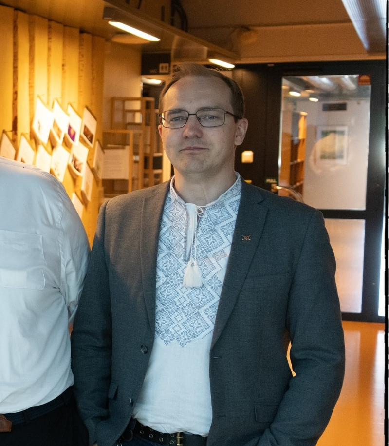 Porträttfoto av Tomas Klingström