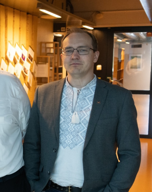 Porträttfoto av Tomas Klingström