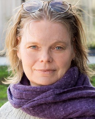 Portrait photo of Kristina Marquardt