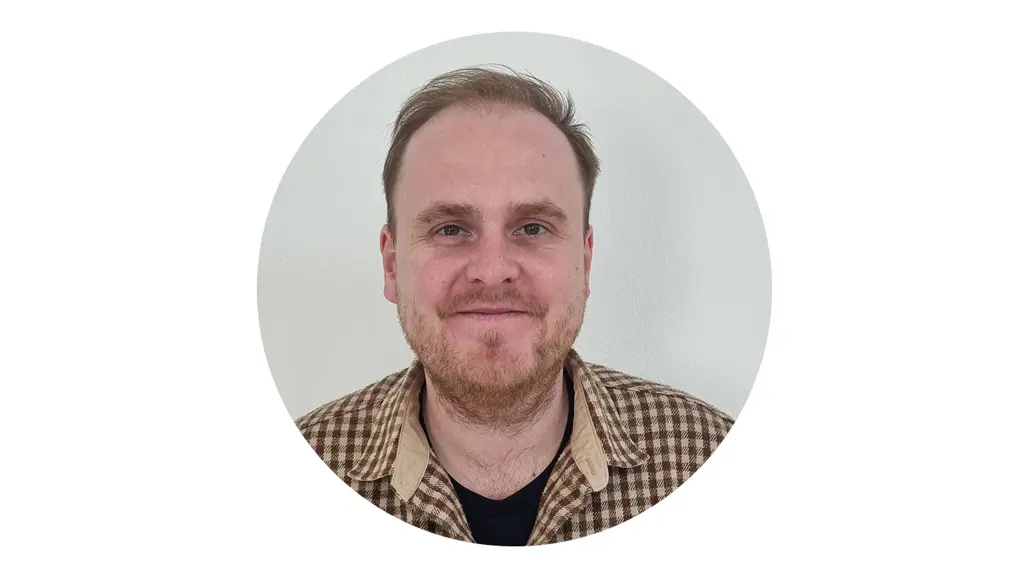 Porträttfoto av Laurens Post.