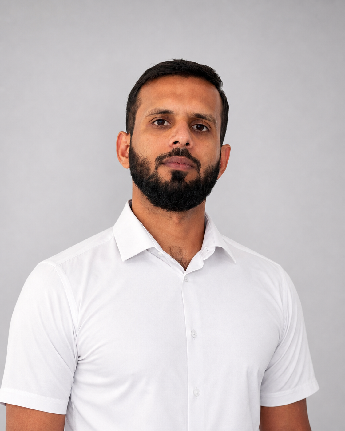 Portrait photo of Umer Mahmood