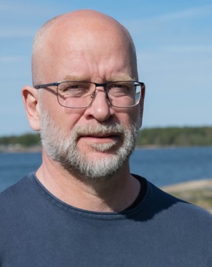 Porträttfoto av Stefan Larsson