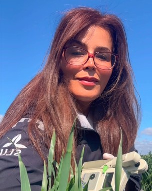 Portrait photo of Fereshteh Nazari