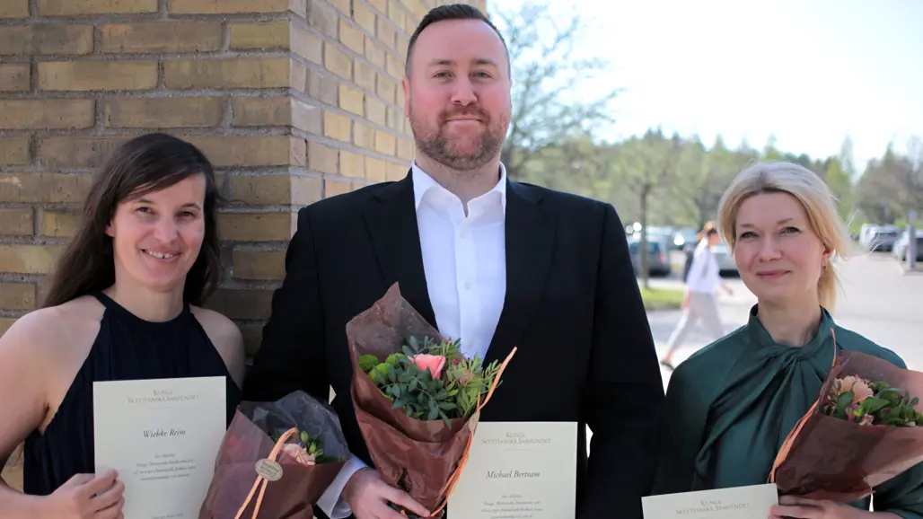 Two women and one man honoured