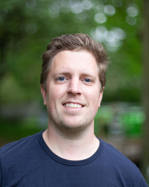 Portrait photo of Philip Jacobson
