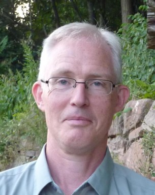 Portrait photo of Anders Glimskär