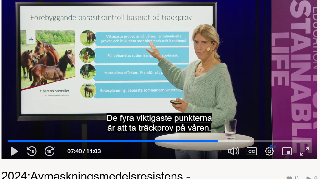 Skärmdump från en videoföreläsning om parasitkontroll hos häst av forskare Eva Tydén vid SLU.