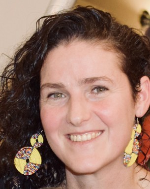 Portrait photo of Noémi Gonda