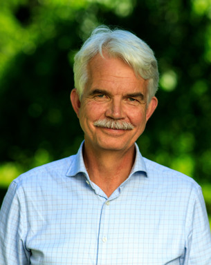 Porträttfoto av Håkan Schroeder