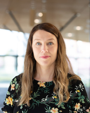 Porträttfoto av Johanna Tangnäs
