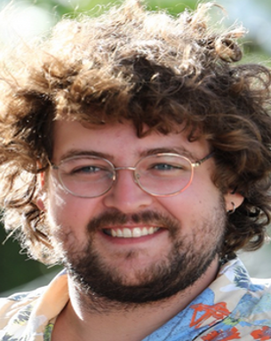 Portrait photo of Lex Roelofs