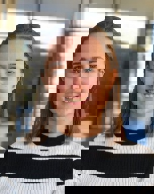 Porträttfoto av Emilia Mattsson