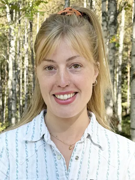 Porträtt av Lovisa Hökby.