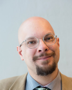 Porträttfoto av Erik Pelve