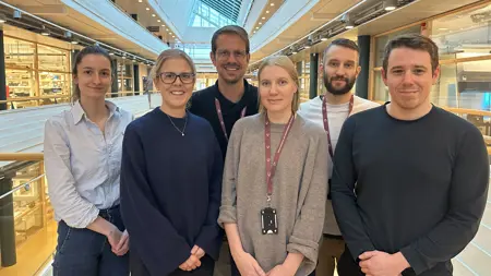 Gruppfoto på personer.