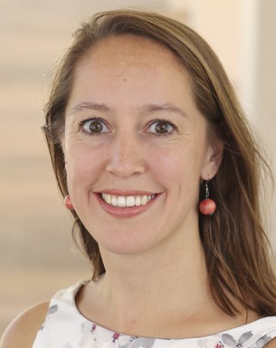 Portrait photo of Leonie Schönbeck