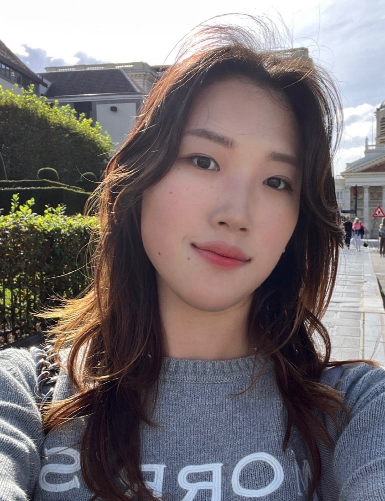 Portrait photo of Jeongyeon Yun