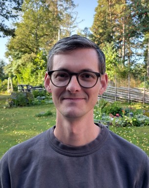 Portrait photo of Pascal Benard