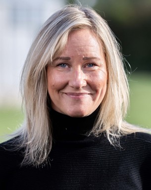 Portrait photo of Anna Karin Rosberg