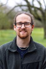 Porträttfoto av Henrik Johansen