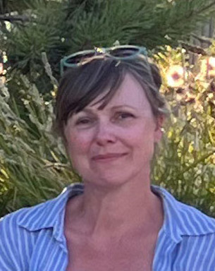 Portrait photo of Johanna Deak Sjöman