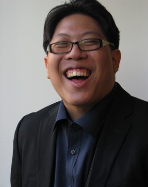 Portrait photo of Joseph Pechsiri