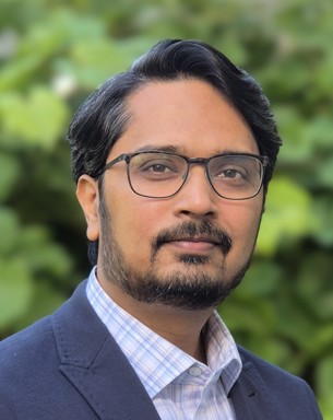 Portrait photo of Aakash Chawade