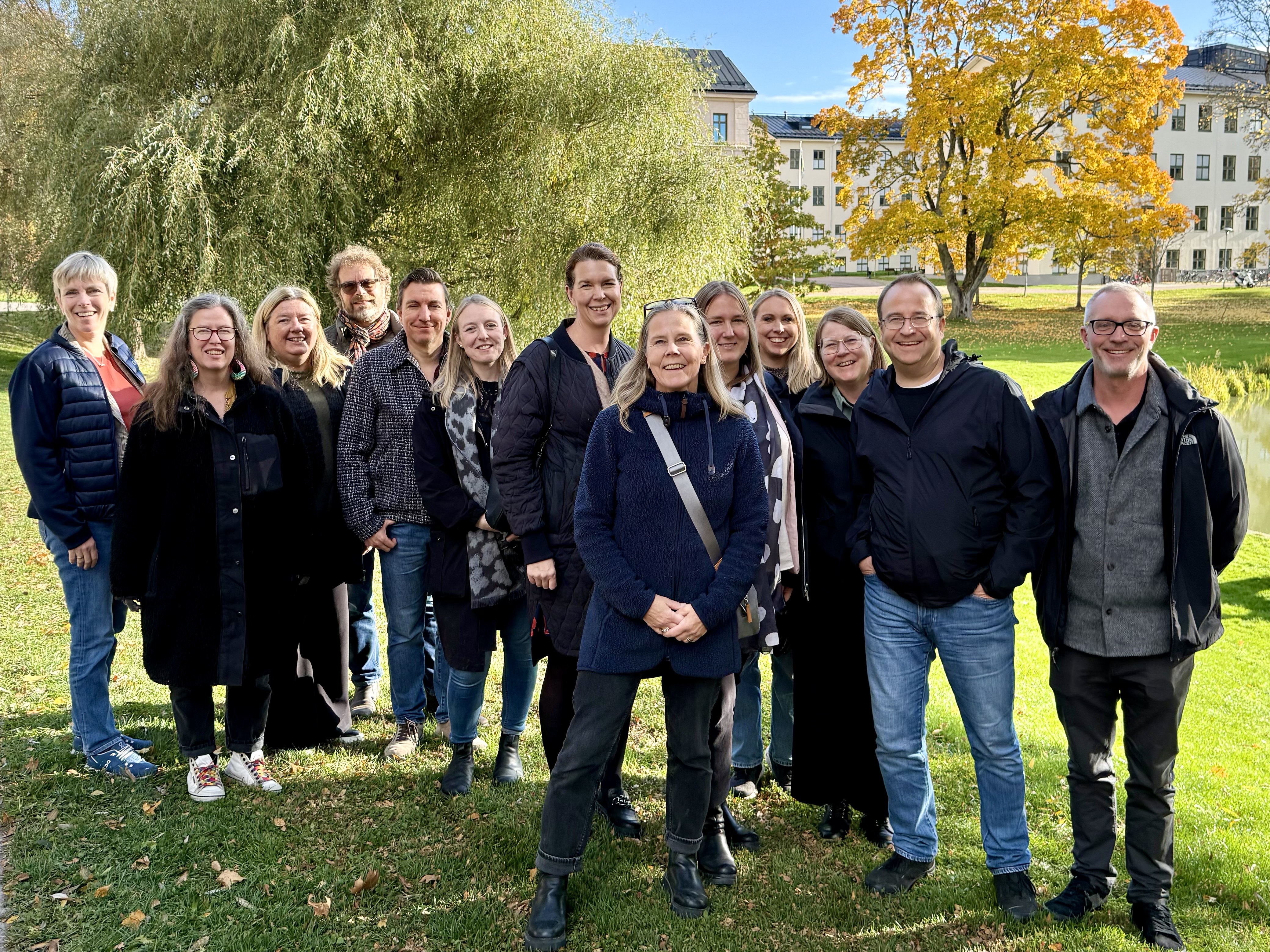 Gruppbild på deltagare i Uppdragsutbildningen