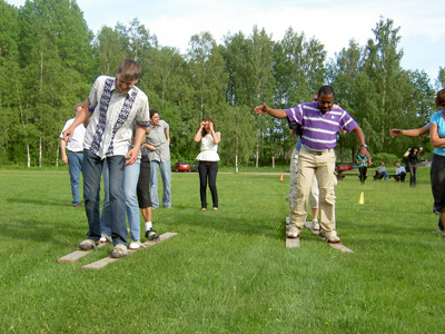 Photo: Organism Biology skiing team
