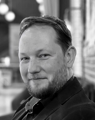 Porträttfoto av Henrik Jernstedt