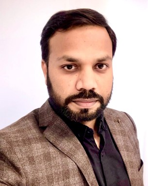 Portrait photo of Mudassir Iqbal