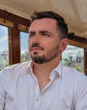 Porträttfoto av Kamil Demski