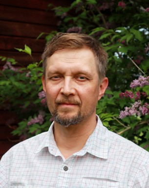 Porträttfoto av Jani Ahonen