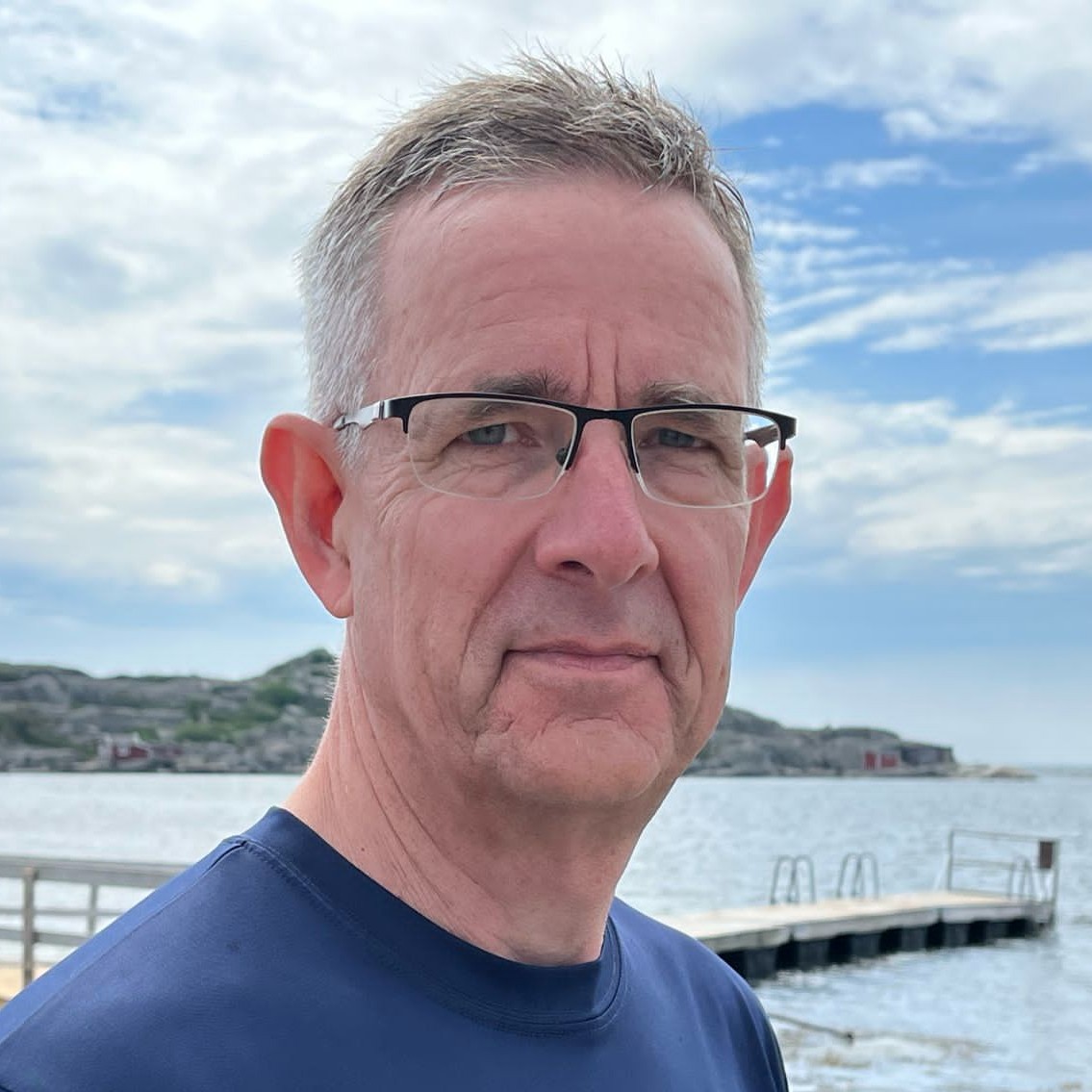 Portrait photo of Johan Karlsson