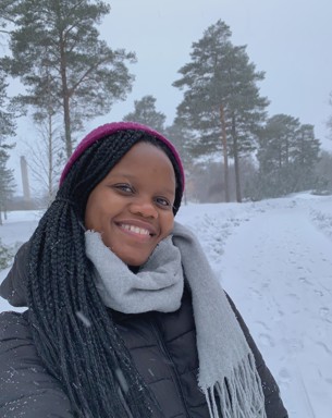 Portrait photo of Shandry Tebele