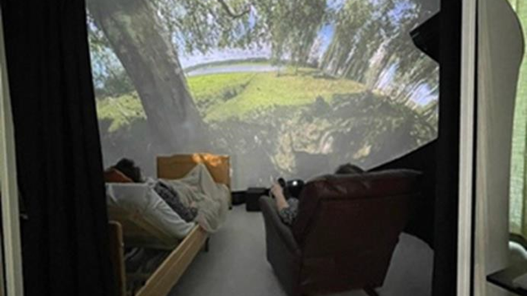 I Seinäjoki dome med Naturmiljö i VR